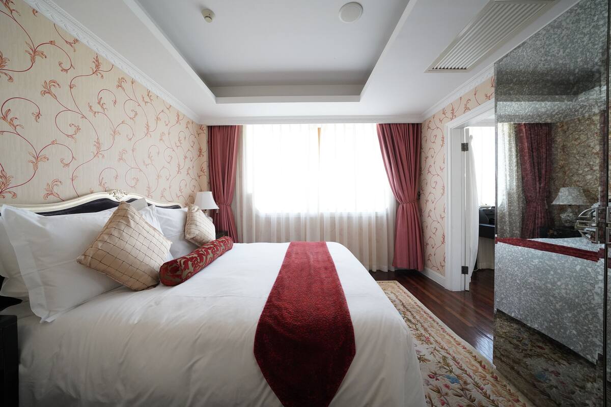 Phòng Suite Deluxe (Sun)