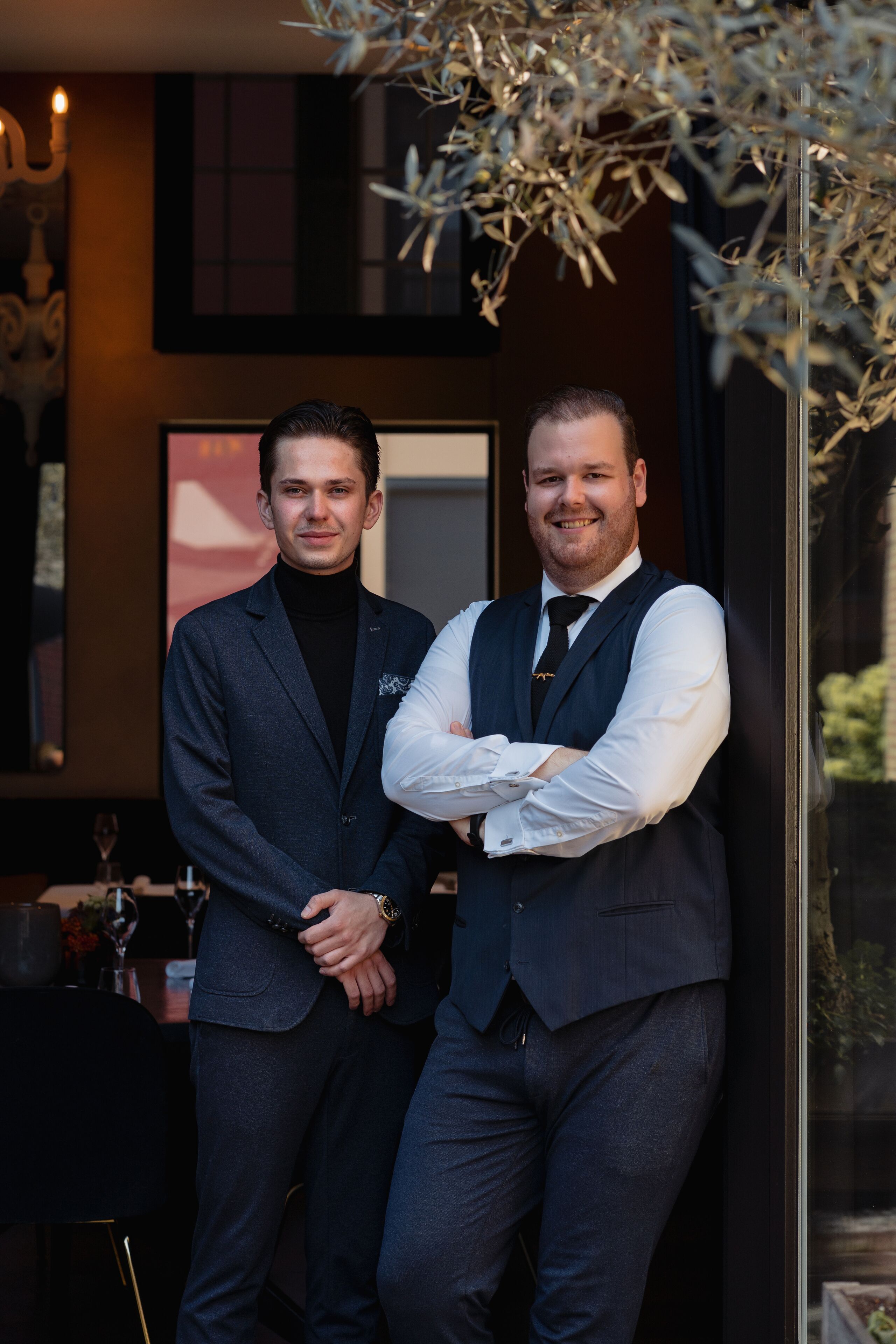 breakfast, lunch and dinner served