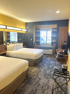 客房, 無障礙 | 客房內保險箱、書桌、熨斗/熨衣板、免費無線上網