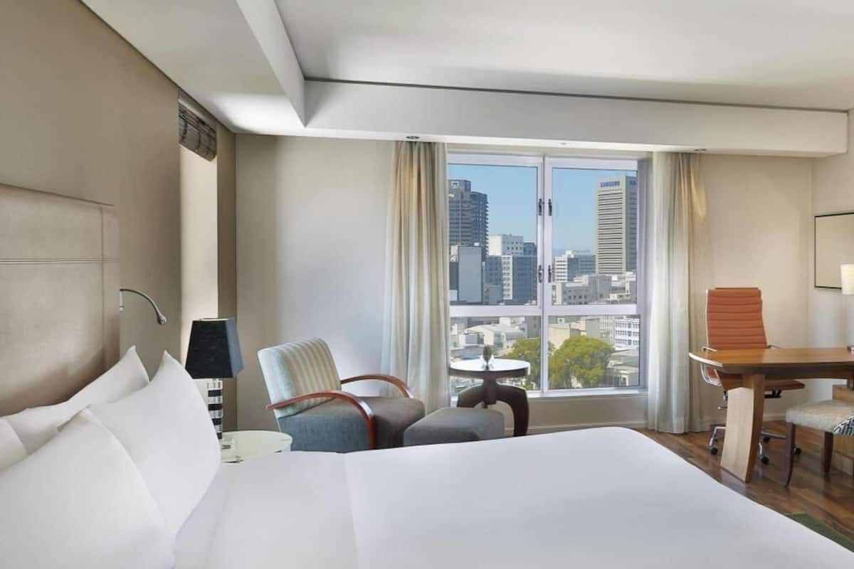 1 bedroom, premium bedding, down comforters, in-room safe