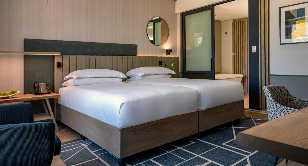 1 bedroom, premium bedding, down comforters, in-room safe