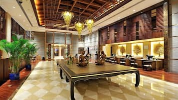 บริเวณนั่งเล่นที่ล็อบบี้