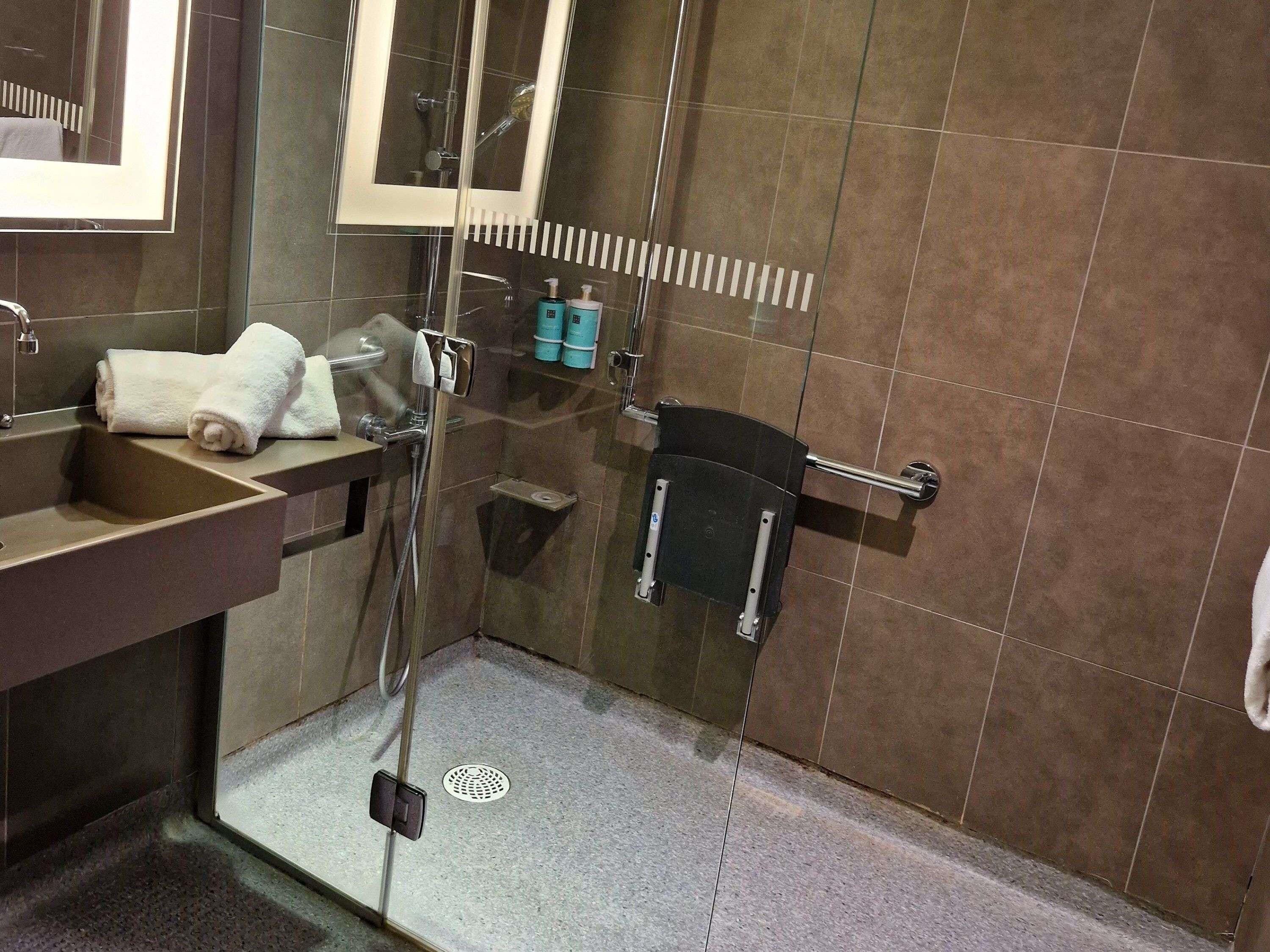 Minibar, in-room safe, desk, blackout curtains