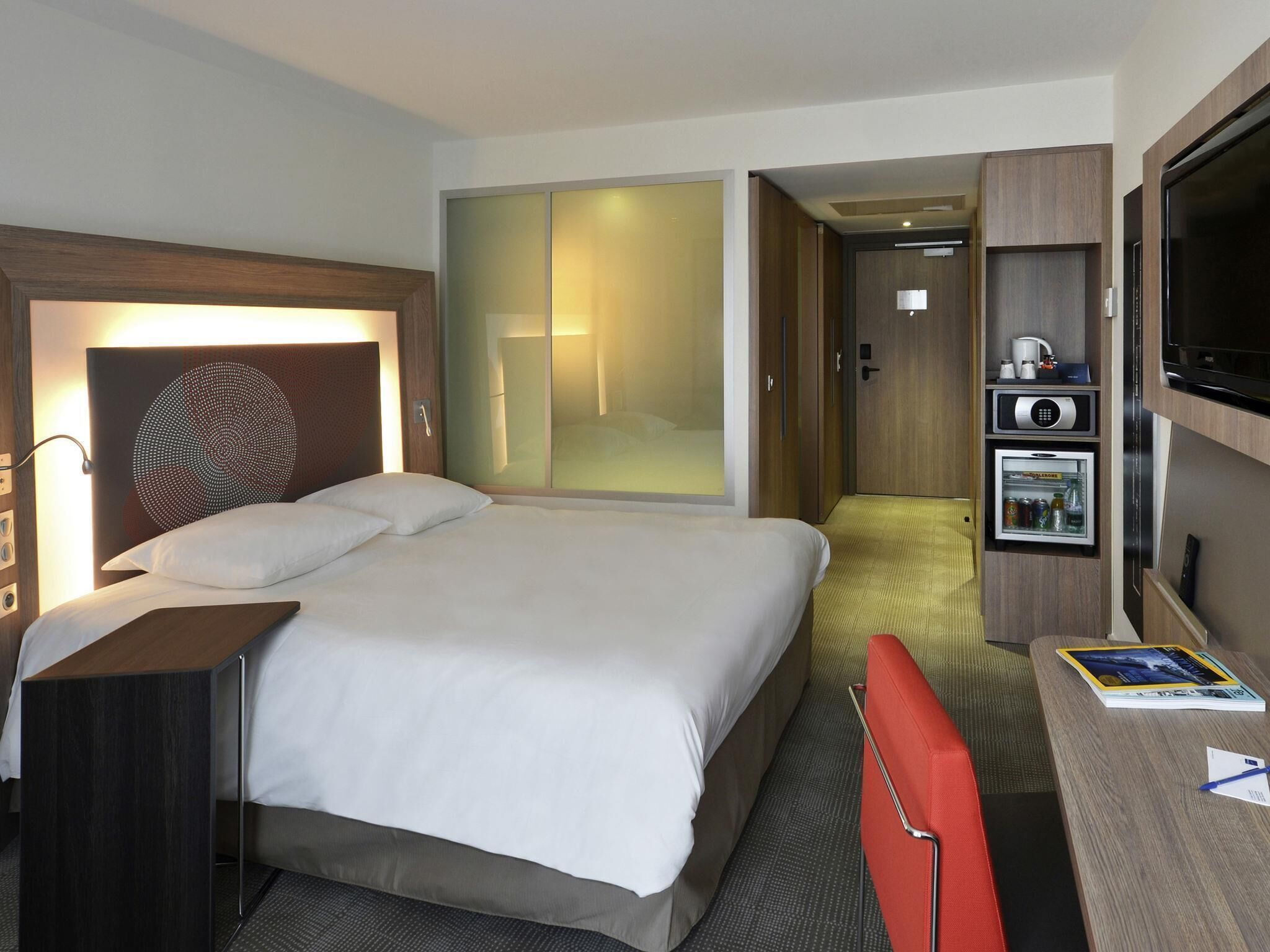Camera Executive, 1 letto queen | Minibar, una cassaforte in camera, una scrivania, tende oscuranti