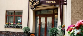 Edem Hotel Lviv