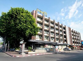 Fachada de la propiedad