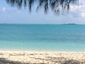 Beach nearby, white sand - Sapphire Garden Townhouses (George Town)