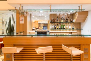 Bar (en el alojamiento)