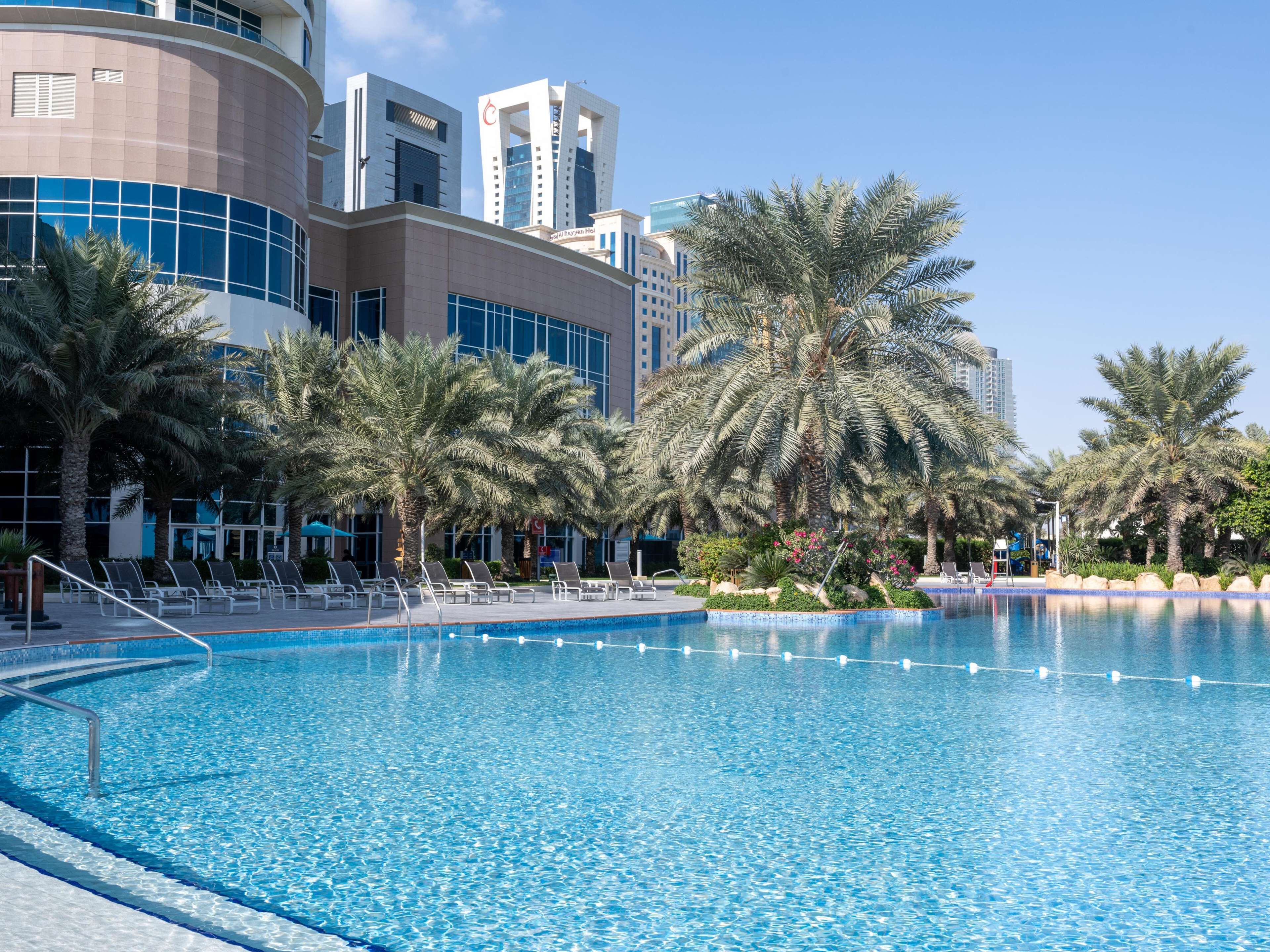 outdoor pool, open 7:00 am to 7:00 pm, pool cabanas (surcharge)