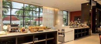 Courtyard by Marriott Panama Metromall