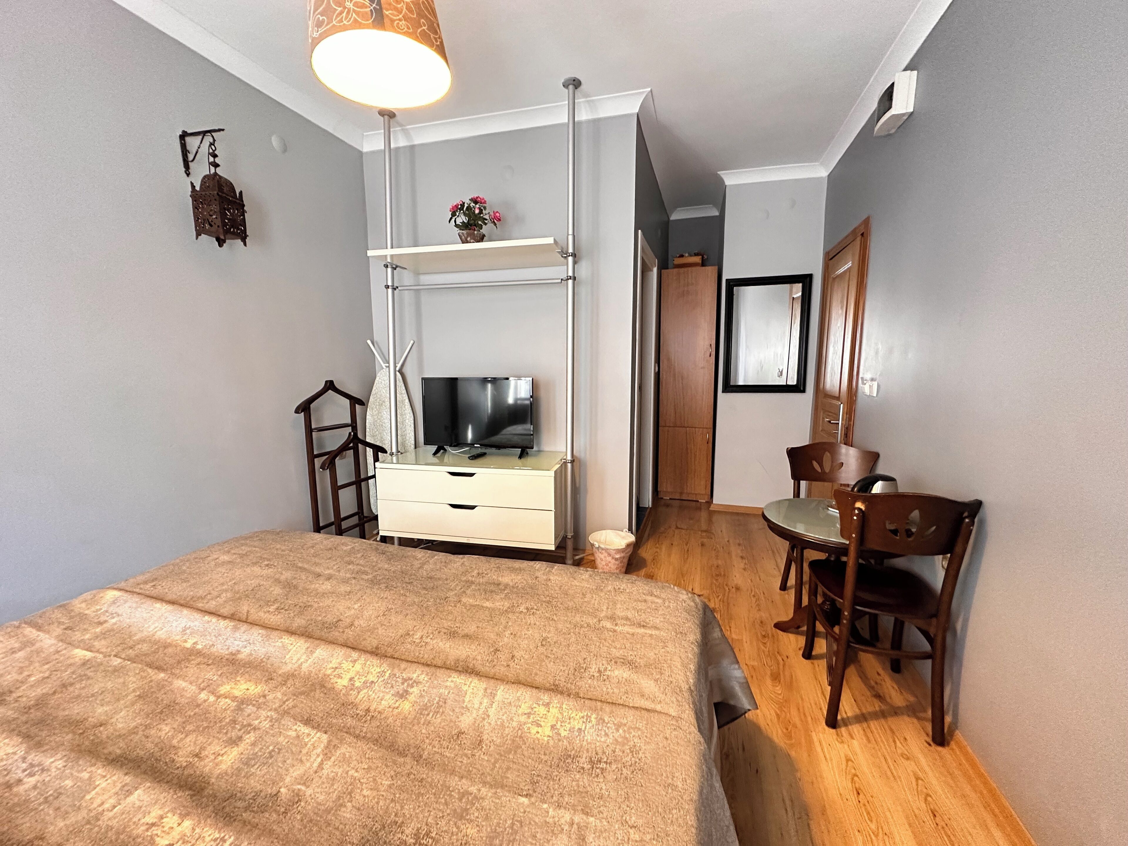 double room | 1 bedroom, tempur-pedic beds, minibar, in-room safe
