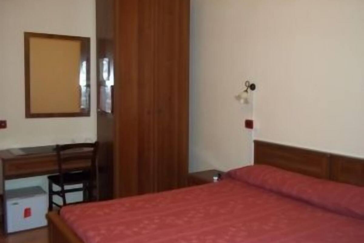 Double Room Single Use