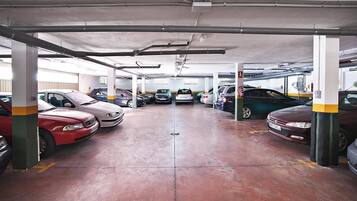 Self-parking (surcharge)