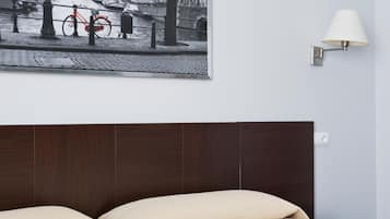 In-room safe, desk, free WiFi, bed sheets