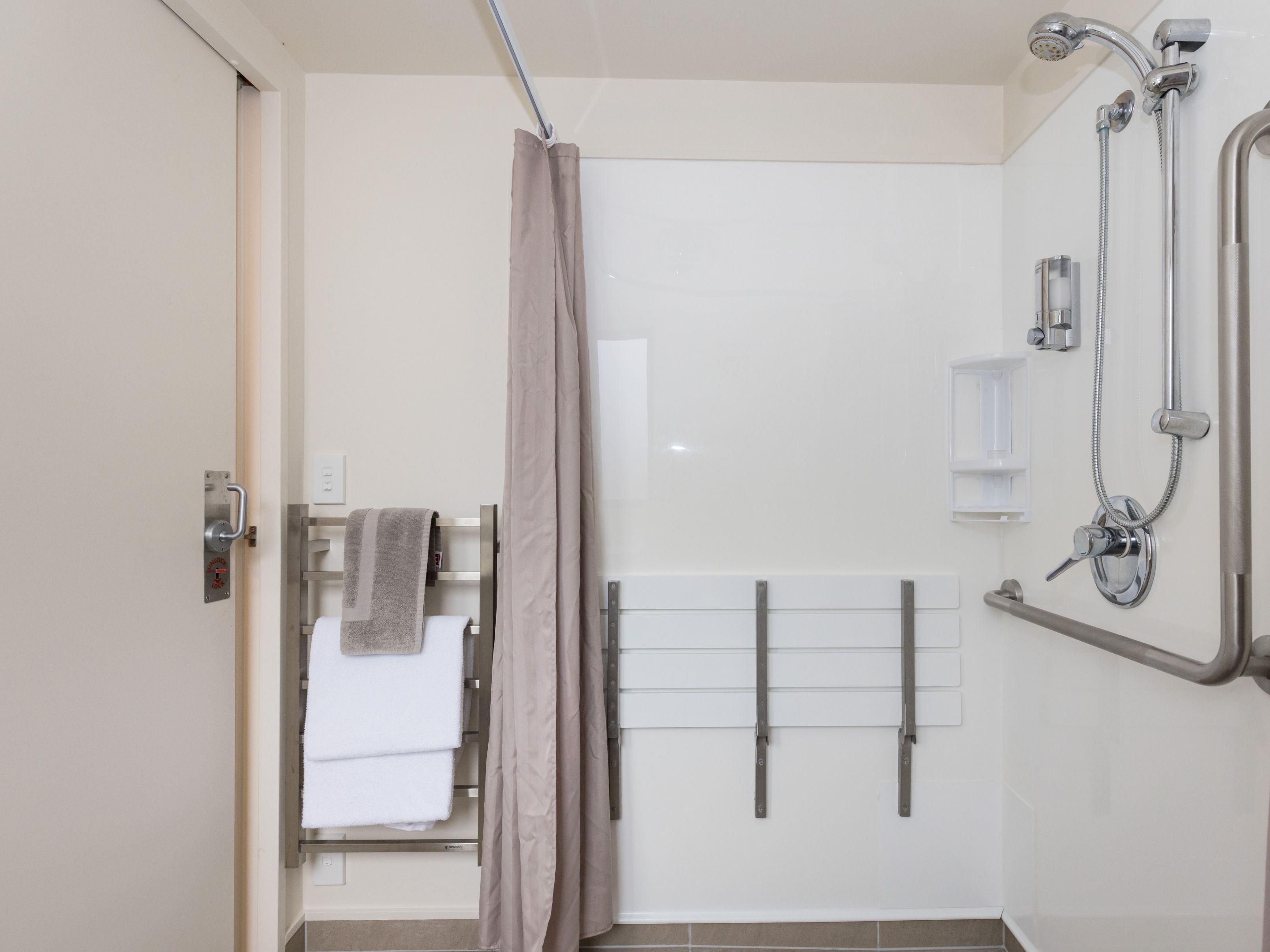 Photo - Bella Vista Motel Dunedin