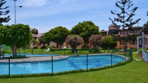 Outdoor pool - Hotel del Valle Azapa (Arica)