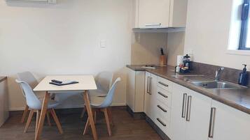 Motel Style 2 Bedroom | Private kitchen