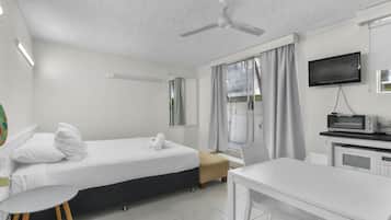 Estudio Deluxe, 1 cama Queen size | Vista desde la habitación