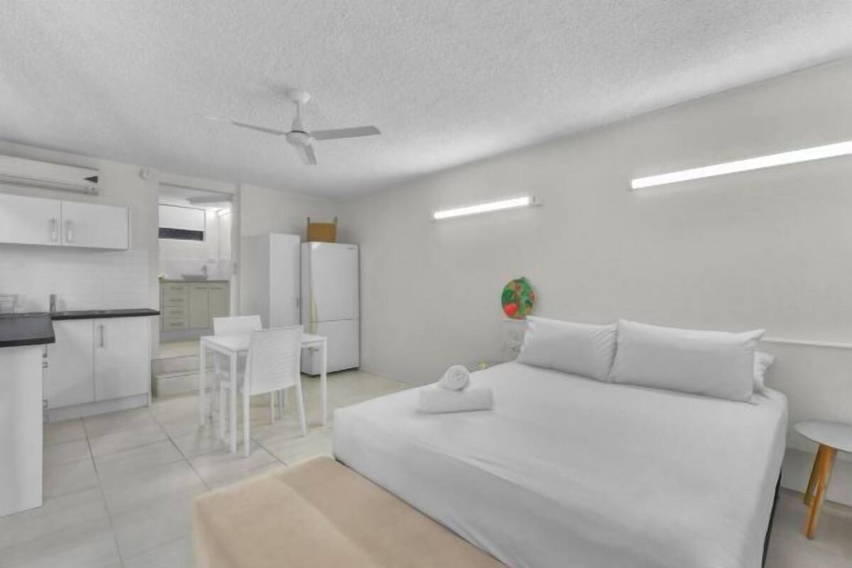 Blackout drapes, iron/ironing board, WiFi (free), bed sheets