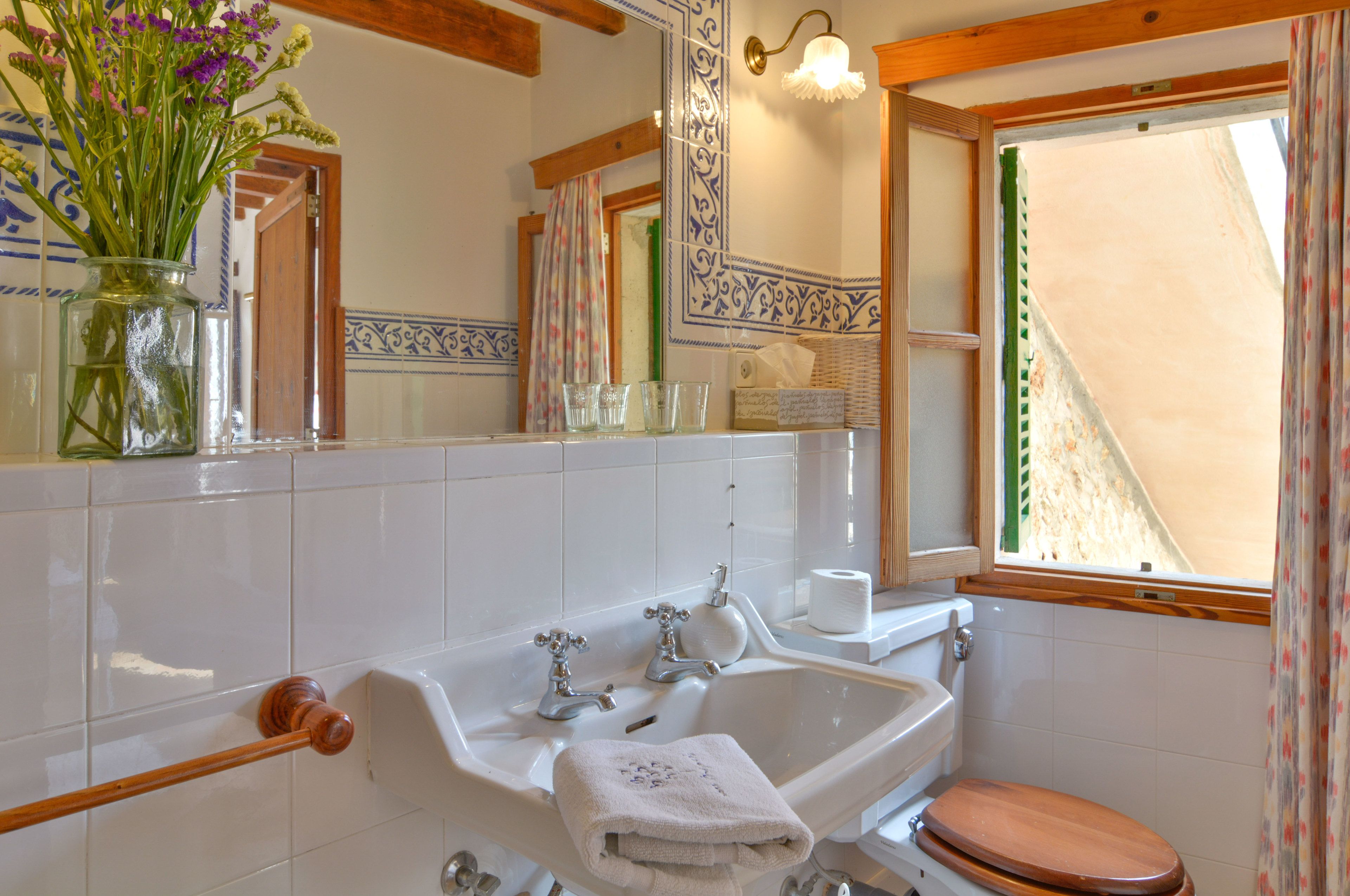 Photo - Can Busquets