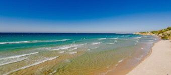 Armonia Studios & Apartments