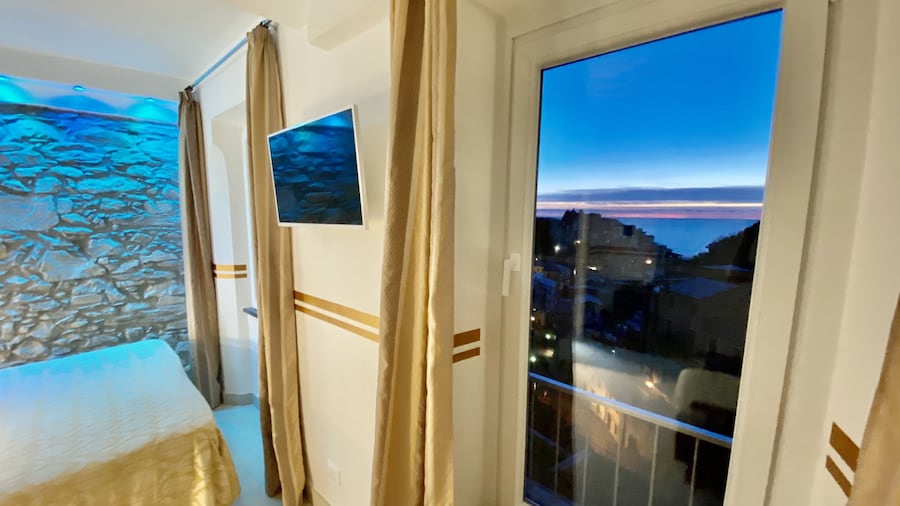 Giovanni Rooms Manarola