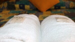 熨斗/熨衣板、免费 WiFi、床单