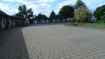 Aparcamiento sin asistencia gratuito