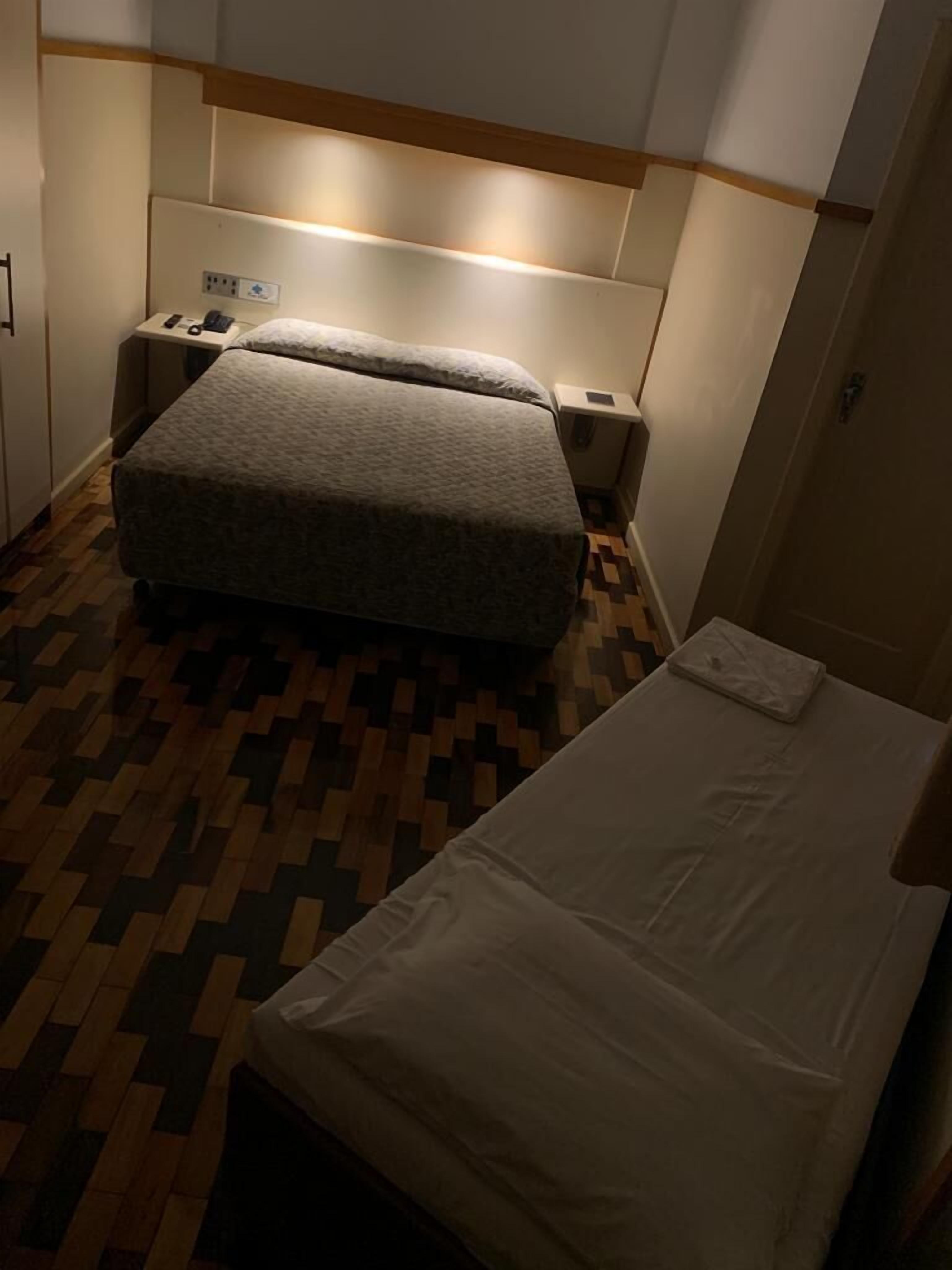 triple room | minibar, in-room safe, desk, blackout curtains