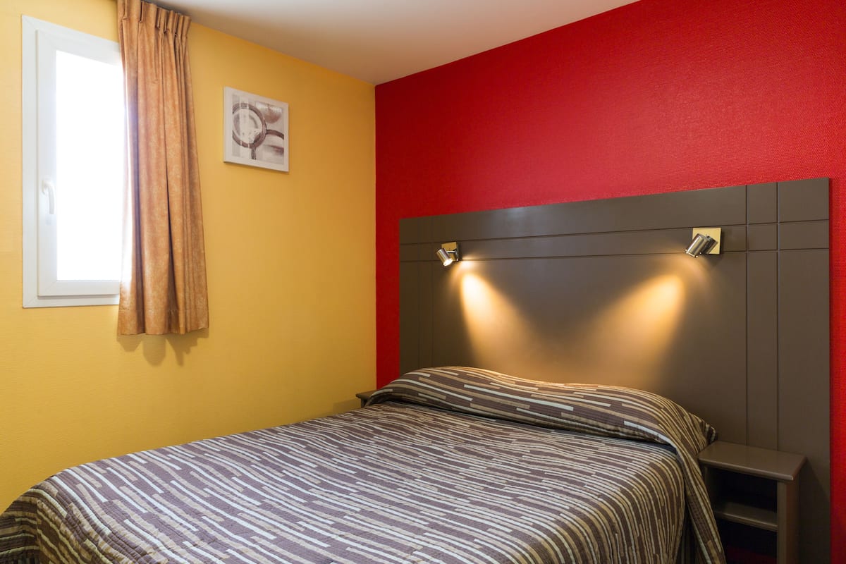 Standard Double Room | Cadar katil