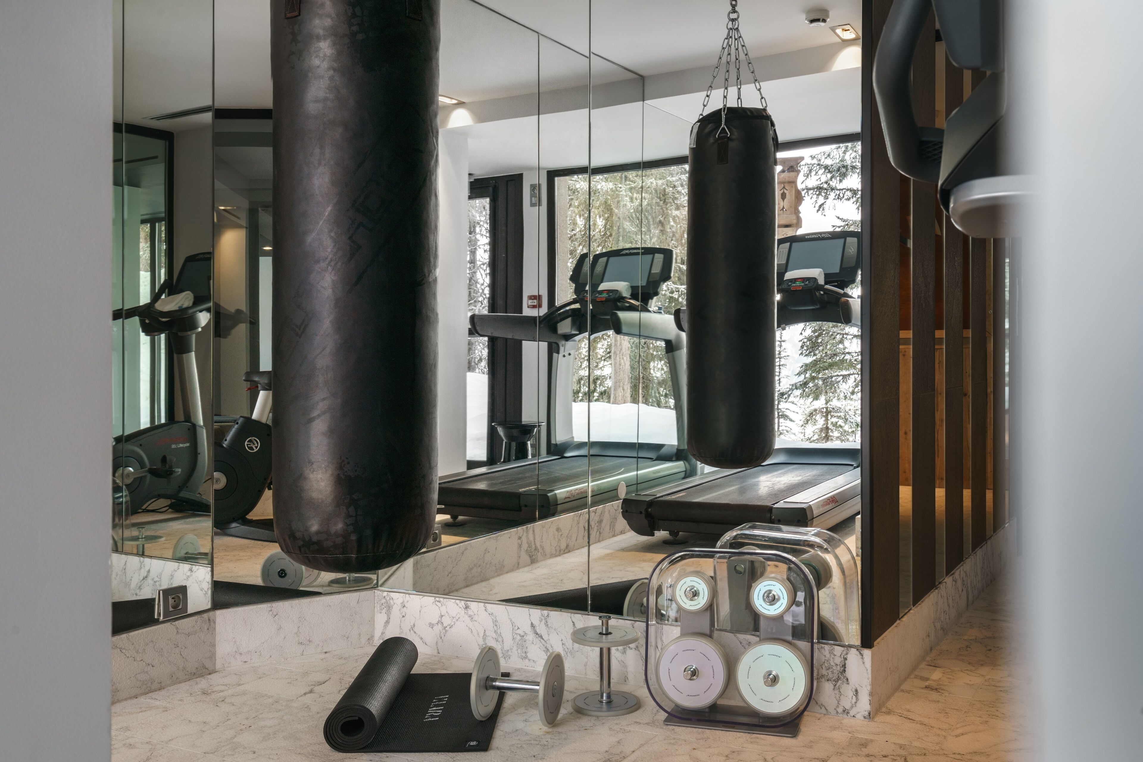 fitness studio