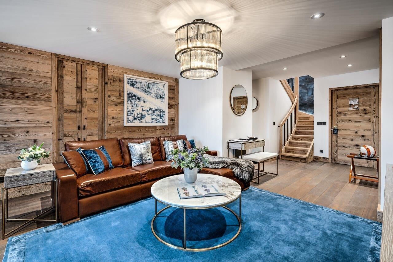 luxury apartment, 3 bedrooms, mountain view | living area | flat-screen tv, pay films