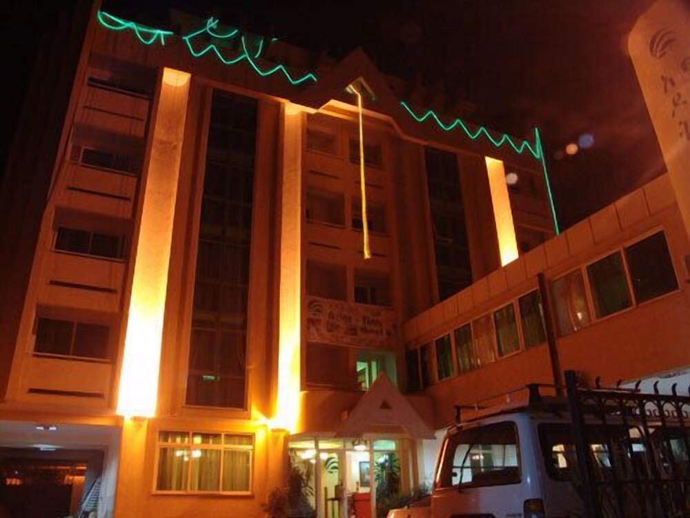 Adot Tina Hotel | Meskel Flower | α αΆα΅ α²α αα΄α | αα΅αα αααα image
