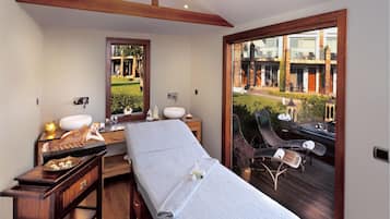 1 treatment room