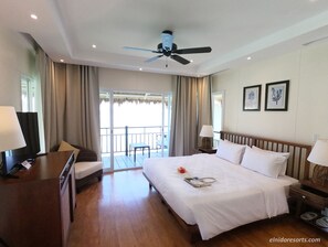 Water Cottage | Premium bedding, down comforters, minibar, in-room safe - Apulit Island Resort (Taytay)