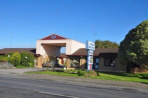 Front of property - Motel Mount Gambier (Mount Gambier)