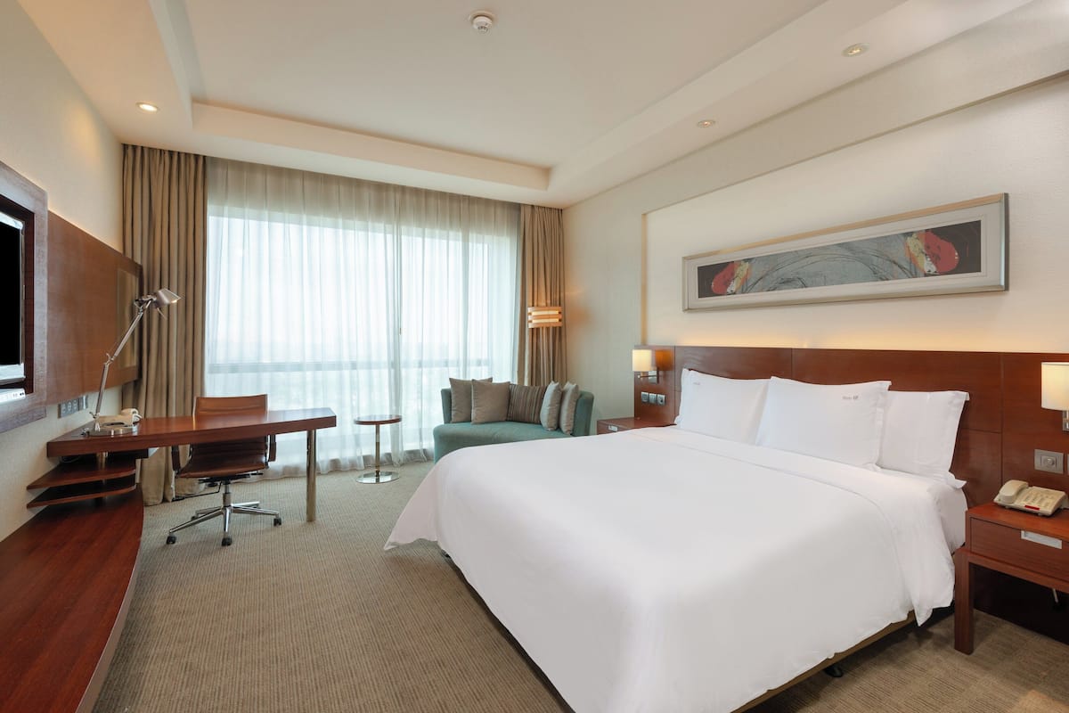 Down duvets, minibar, in-room safe, desk