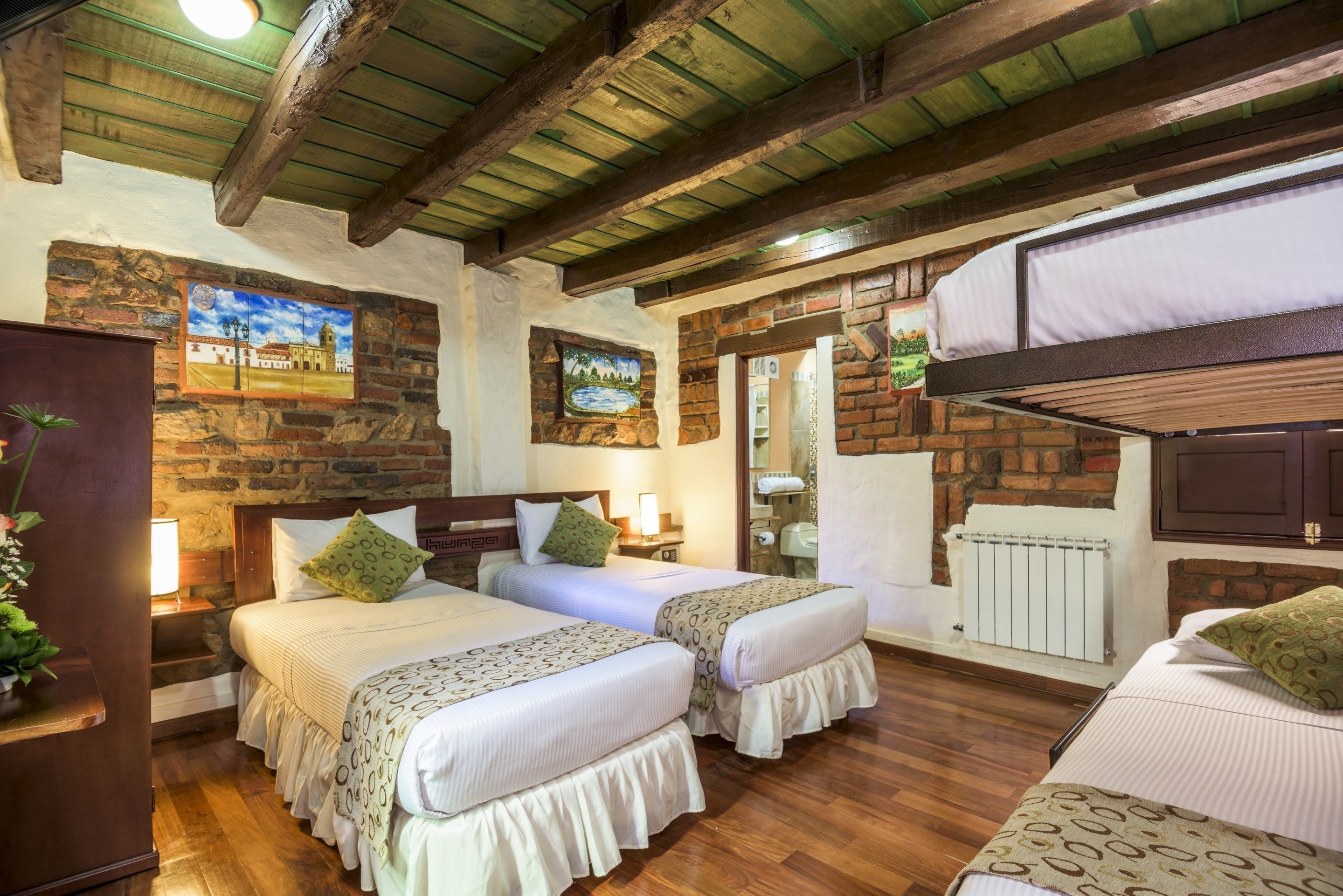 1 bedroom, down duvets, minibar, in-room safe