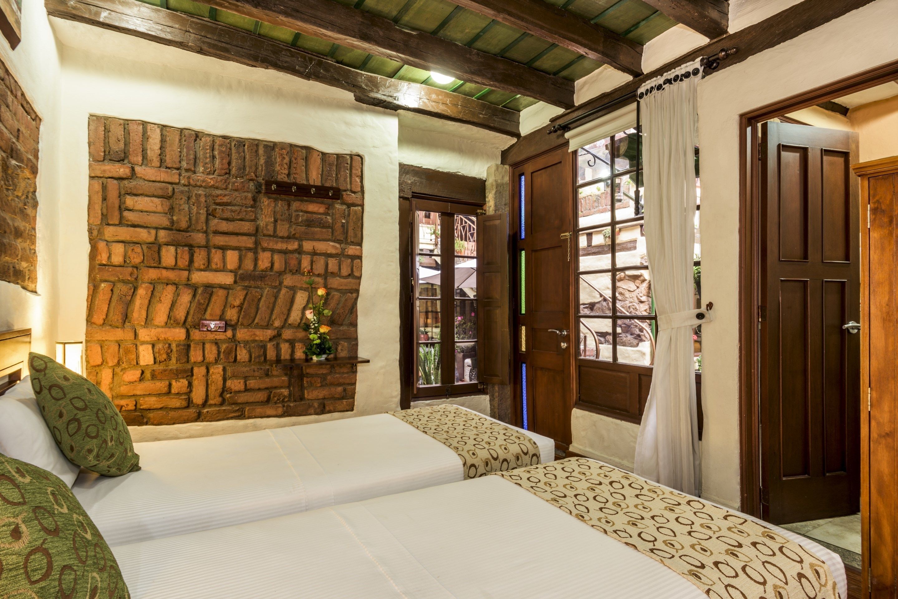 1 bedroom, down duvets, minibar, in-room safe