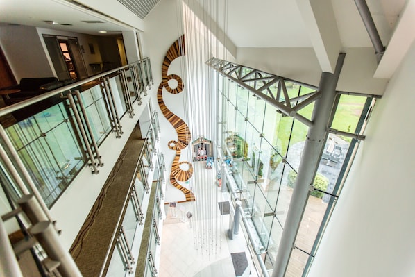 Lobby - Drayton Manor Hotel (Tamworth)