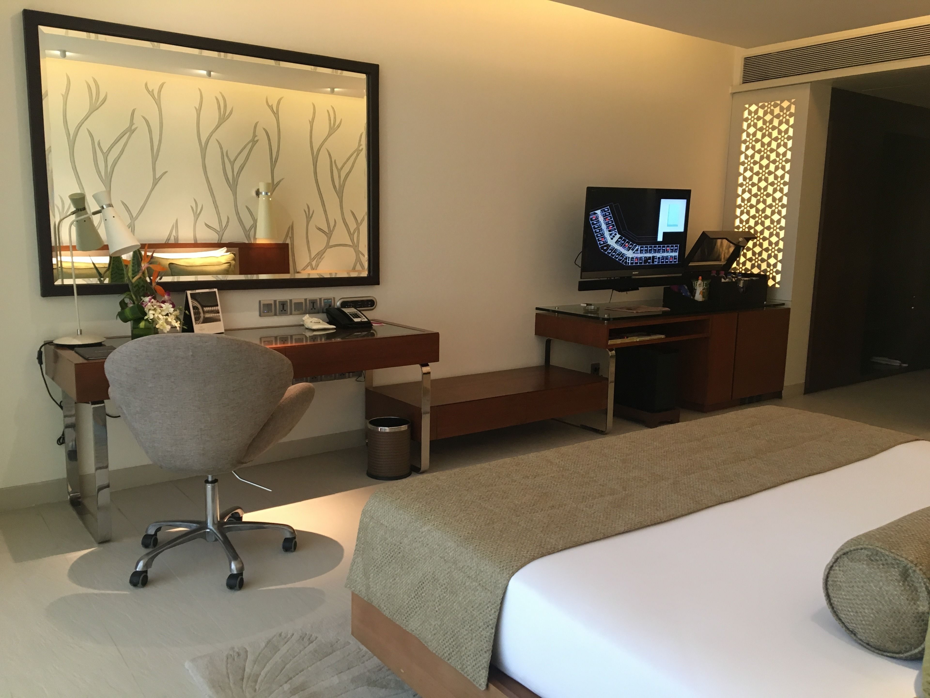 premium room, 1 king bed, city view | premium bedding, minibar, in-room safe, individually decorated