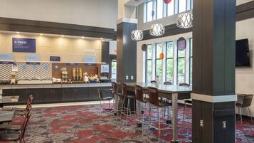 Frokostbuffé er inkludert hver dag