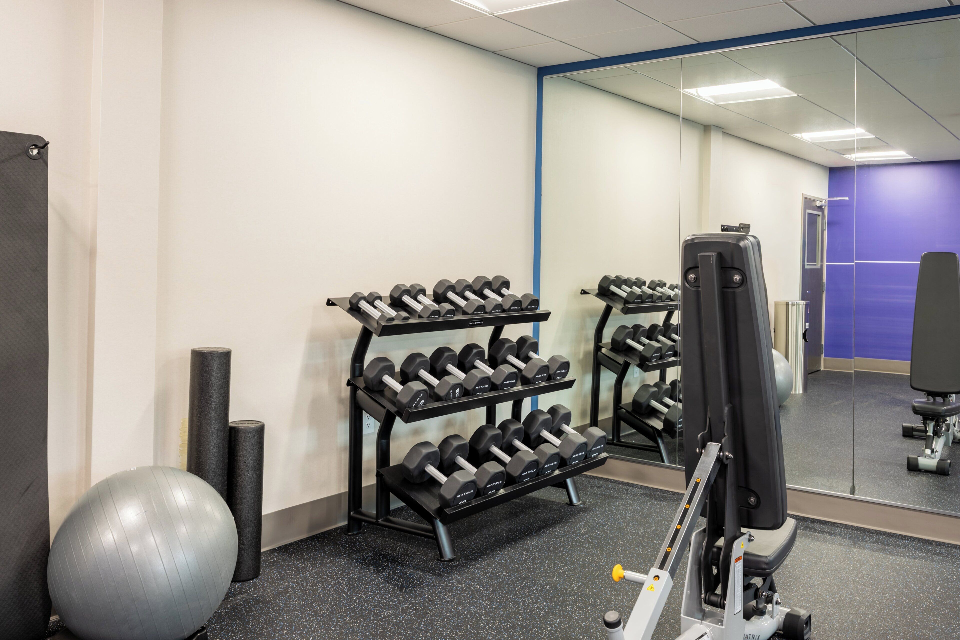 Photo - Holiday Inn Express Hotels & Suites Columbus-Polaris Parkway by IHG