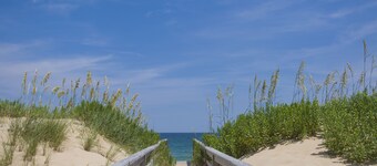 The First Colony Inn