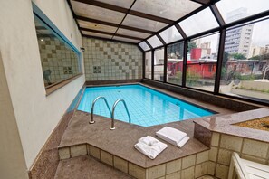 Innenpool, Außenpool