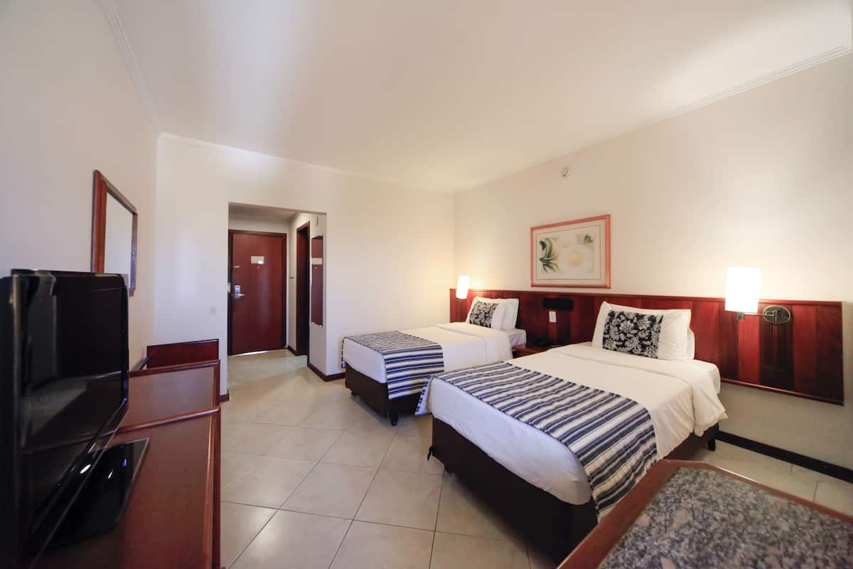 1 bedroom, minibar, in-room safe, blackout curtains