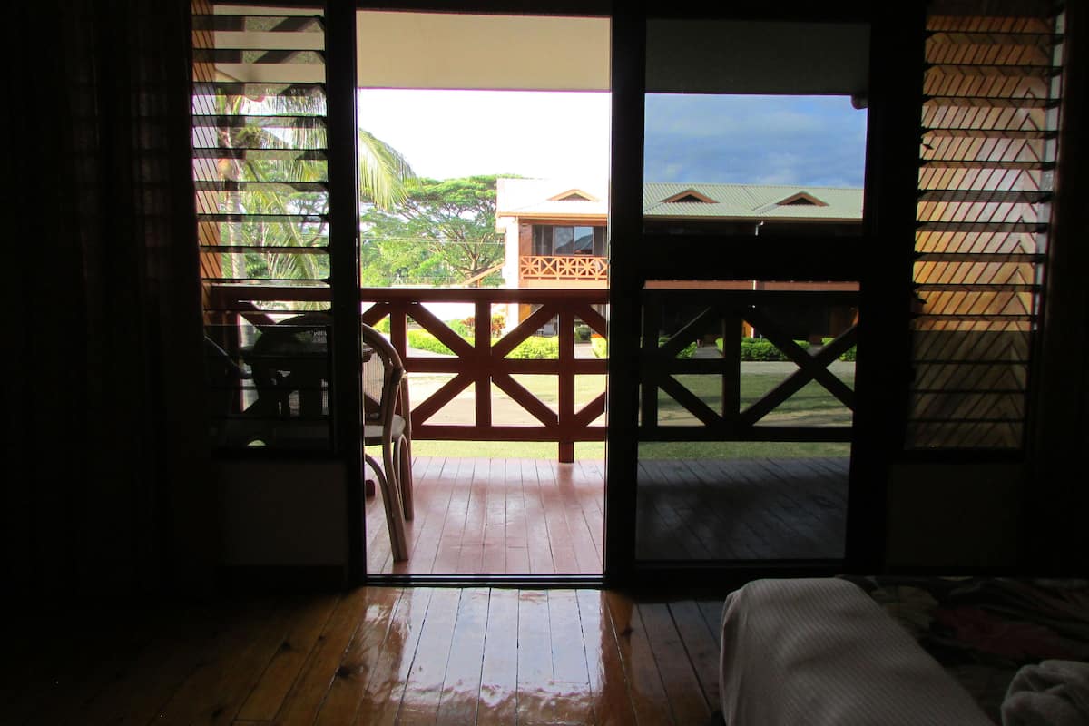 1 bedroom, premium bedding, down duvets, individually furnished