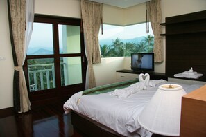 Ropa de cama de alta calidad, colchones Select Comfort, escritorio