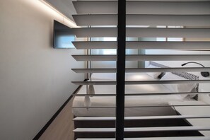 Standard Twin Room | Premium bedding, down duvets, Tempur-Pedic beds, individually decorated - Hotel Bed4u Pamplona (Galar)