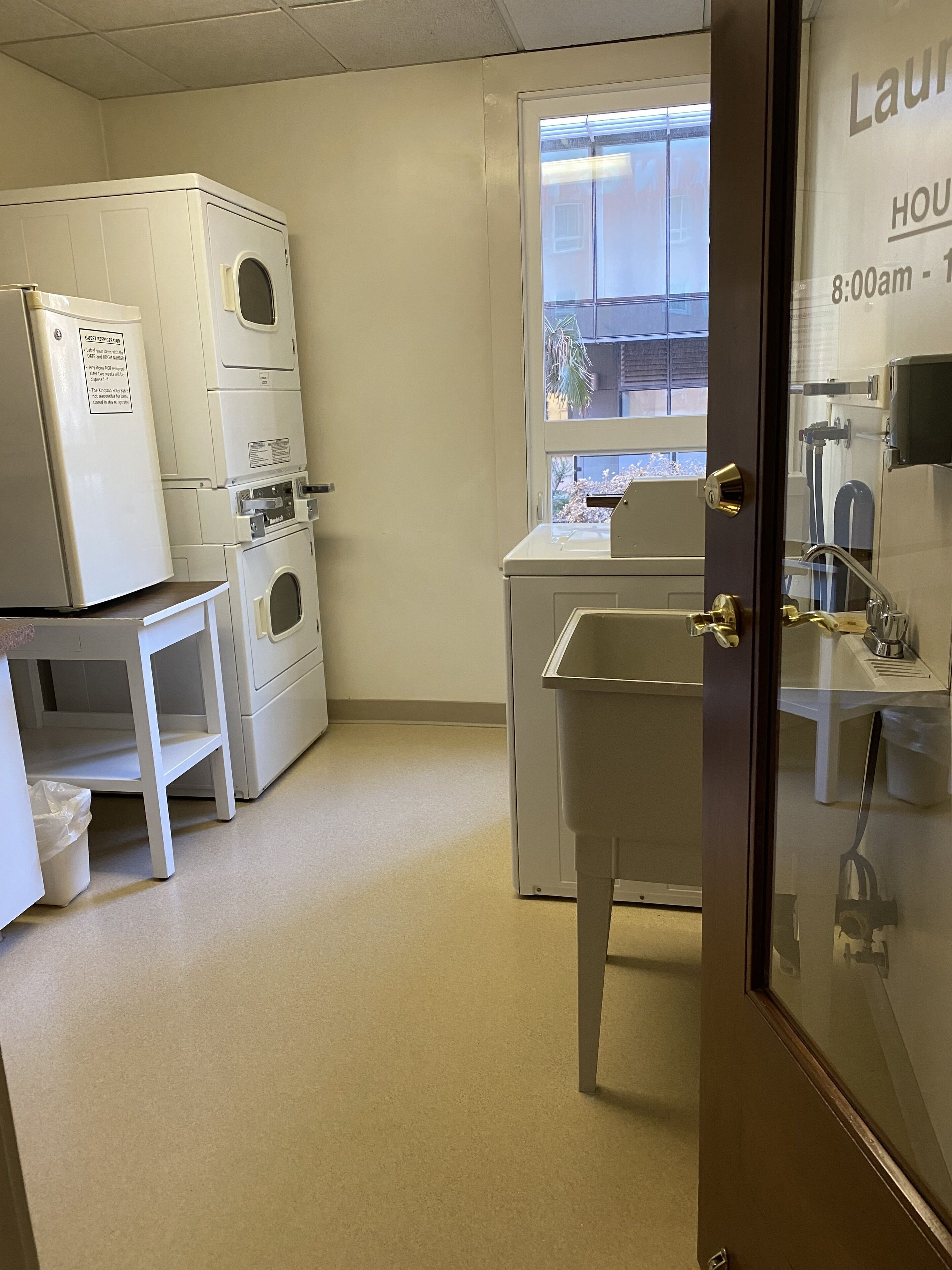 Photo - Kingston Hotel